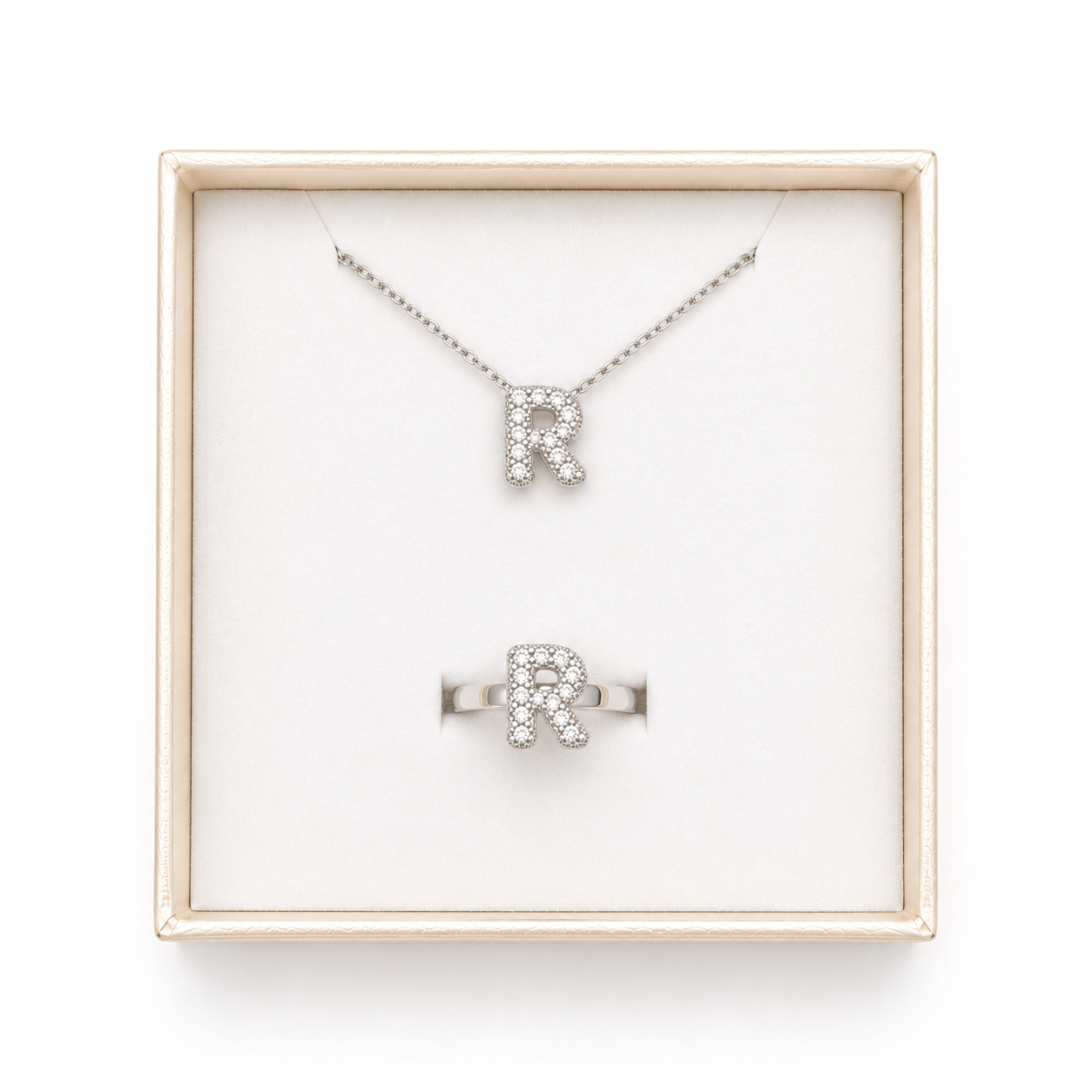 Set in Silver a 5,99€